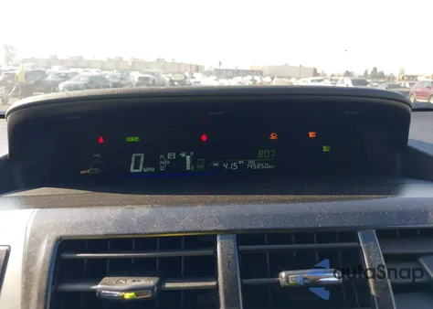 2014 Toyota Prius V Two из США, поврежденный, VIN JTDZN3EU1EJ008762